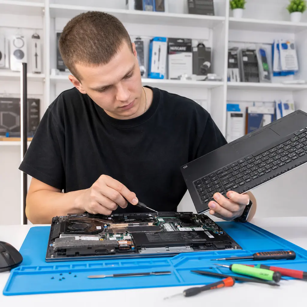 заменить клавиатуру на ноутбуке Acer в Видном